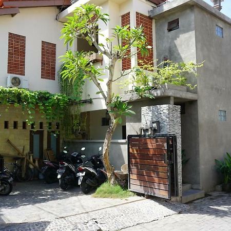 Pudi Homestay Canggu  Exterior photo